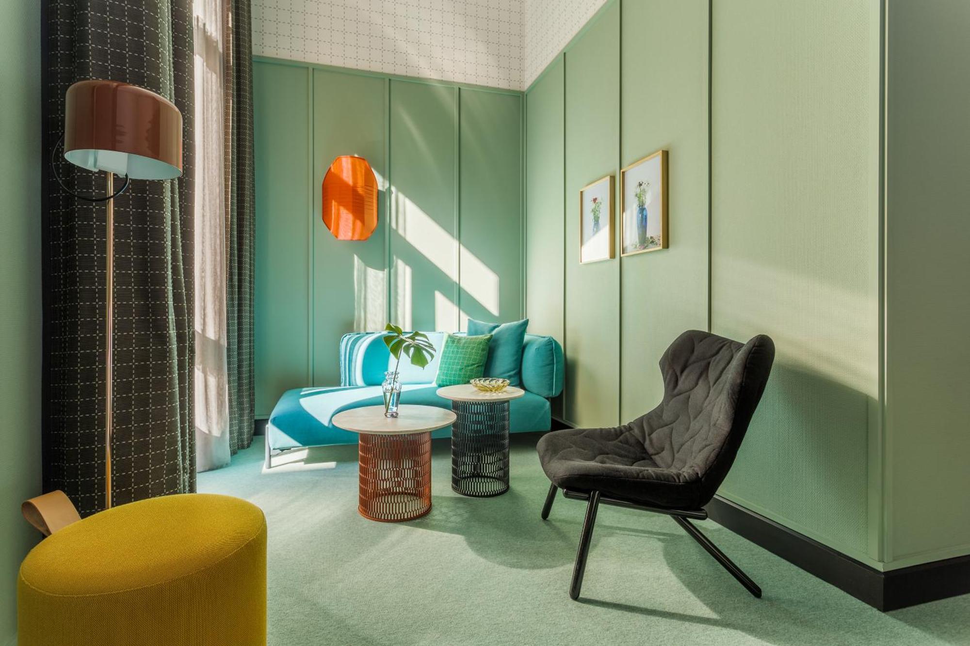 Junior Suite,1215866188:JPEG
