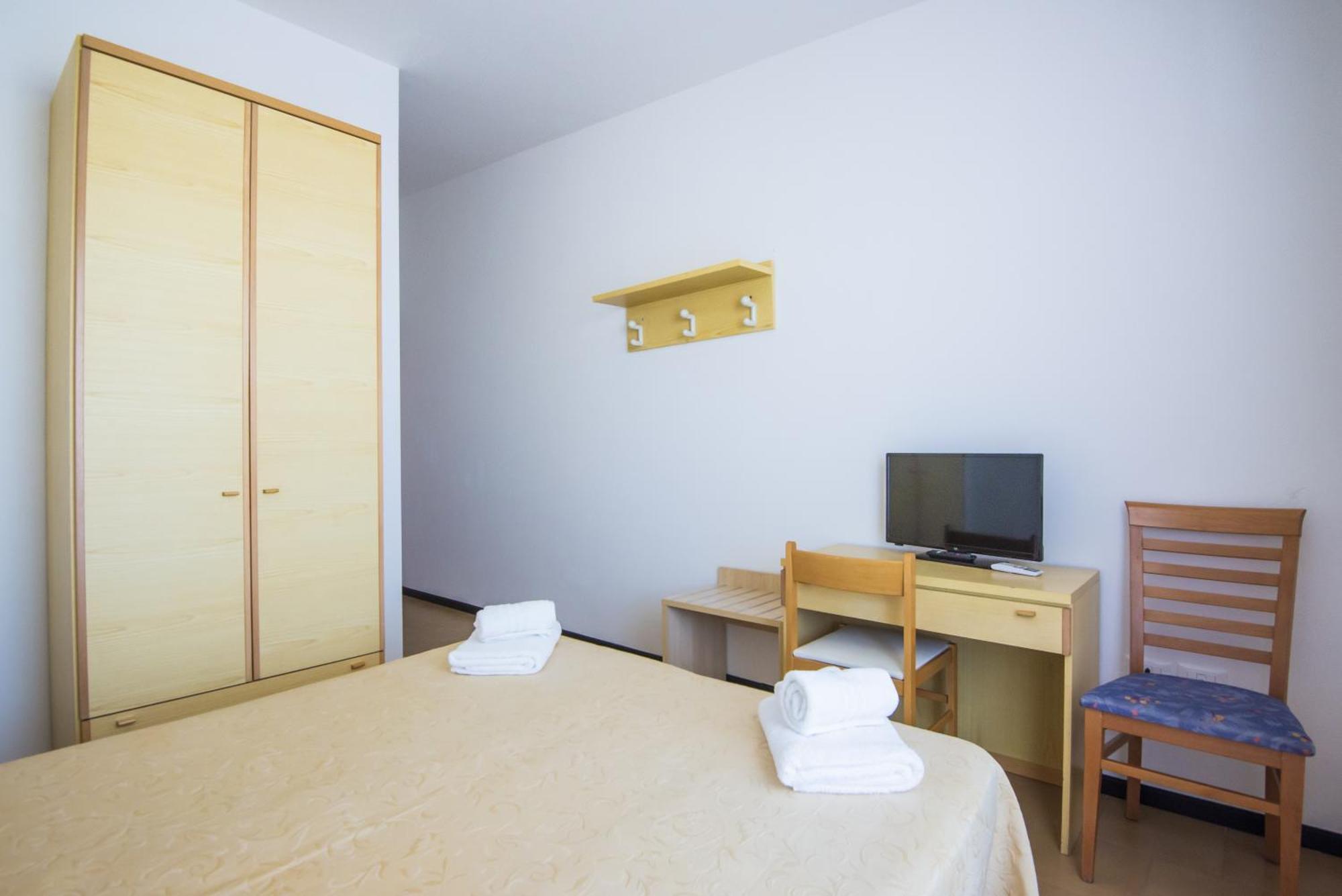 Double Room,1215968734:JPEG