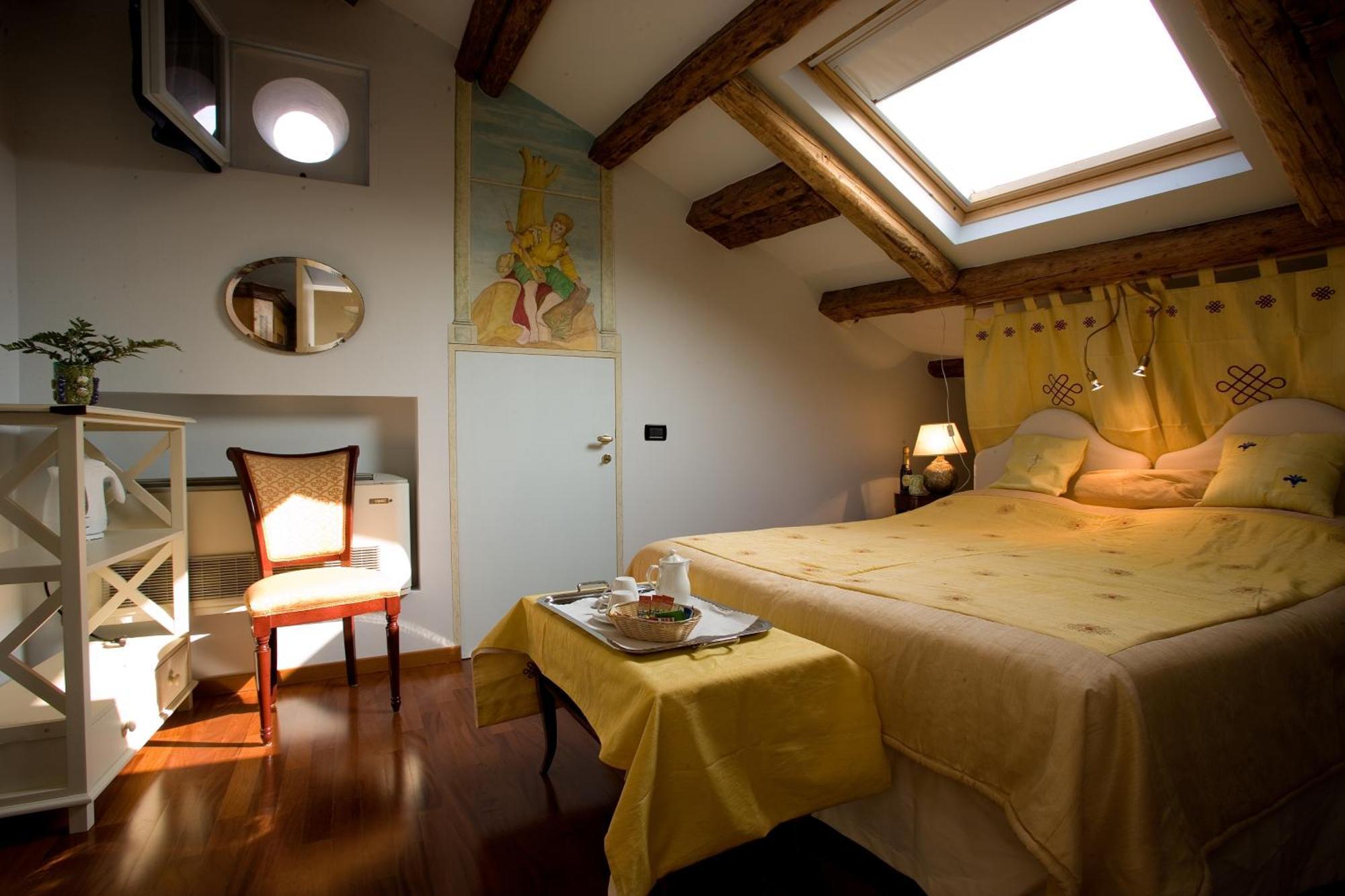 Classic Double or Twin Room,169989018:JPEG