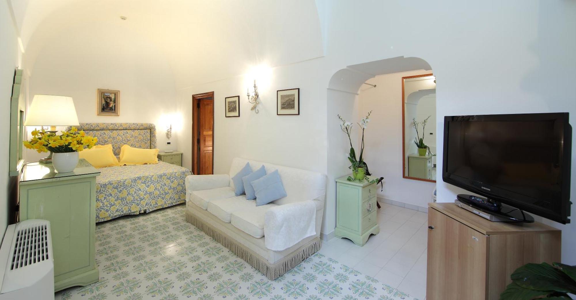 Petite Chambre Double ou Lits Jumeaux