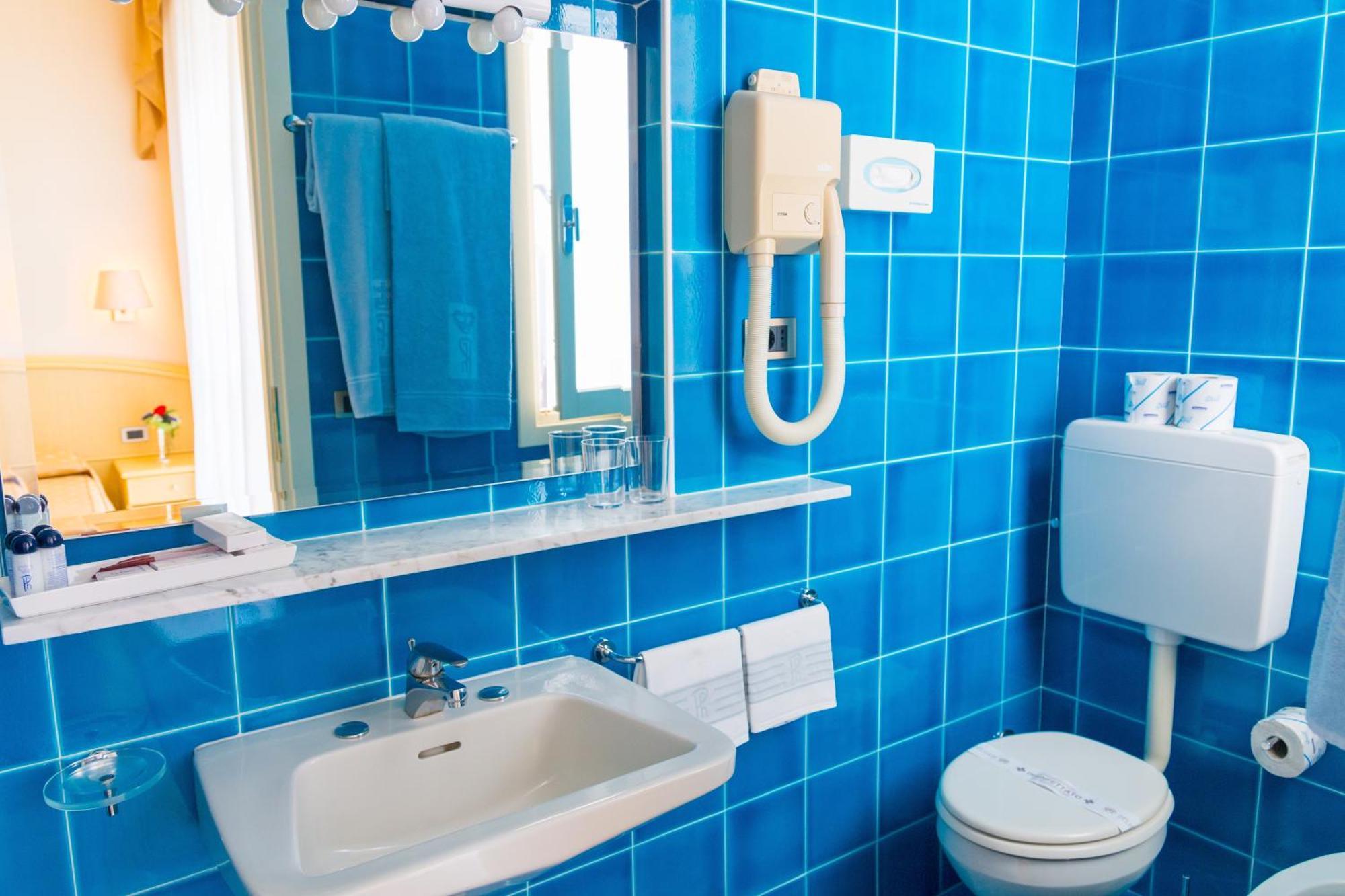 Two Connecting Double Room with Side Sea View