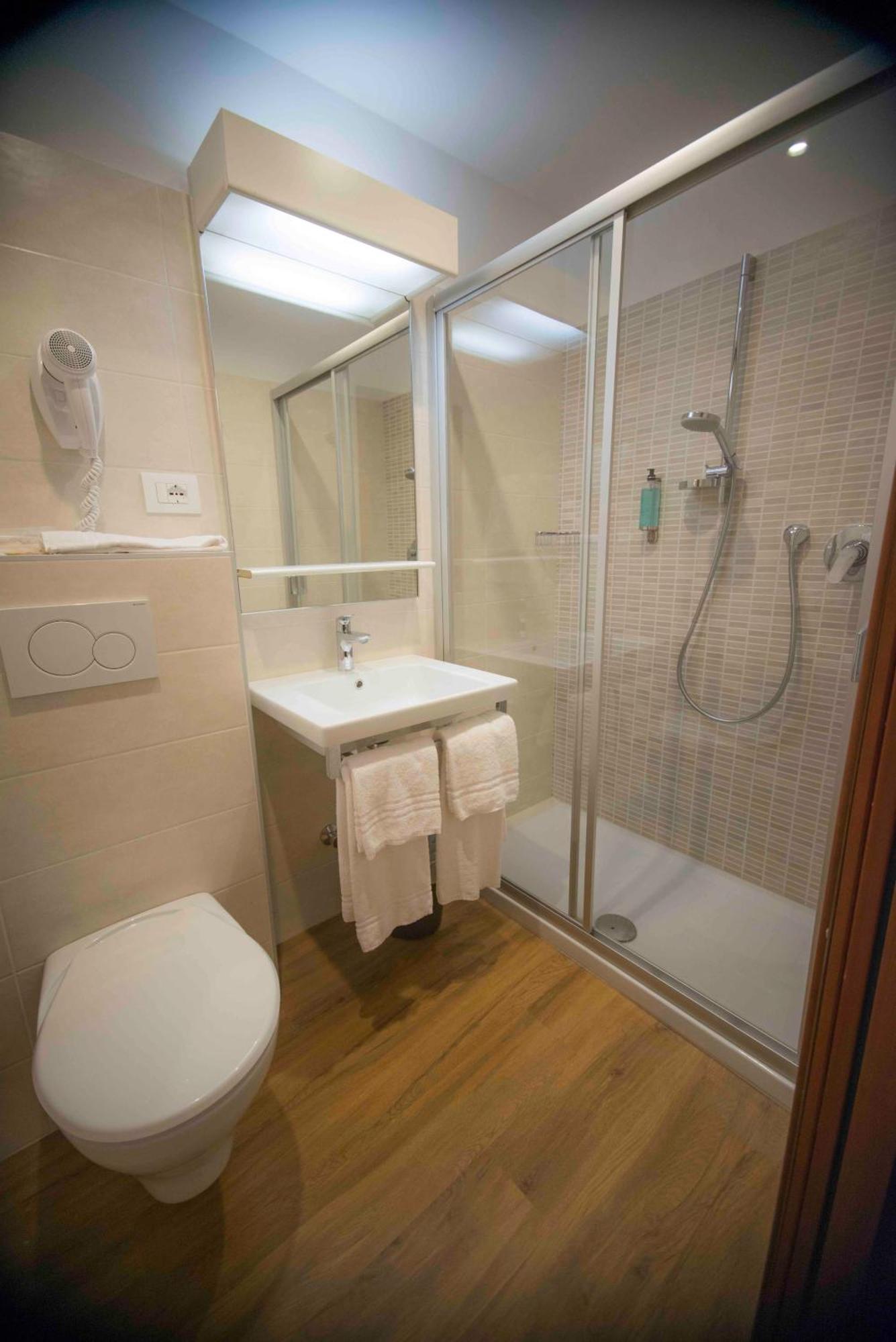 Chambre Lit Queen-Size Deluxe