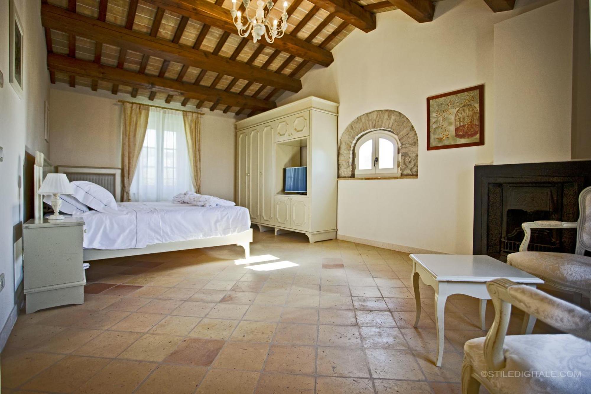 Superior King Suite