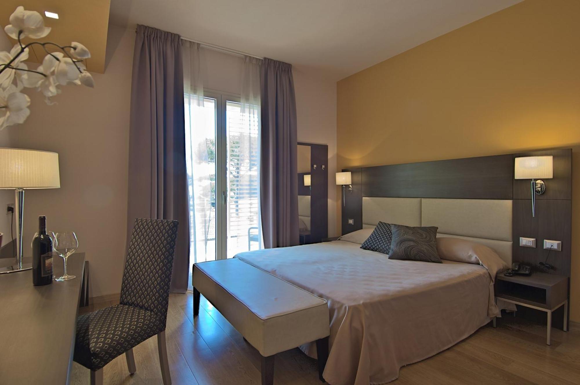 Double or Twin Room with Balcony