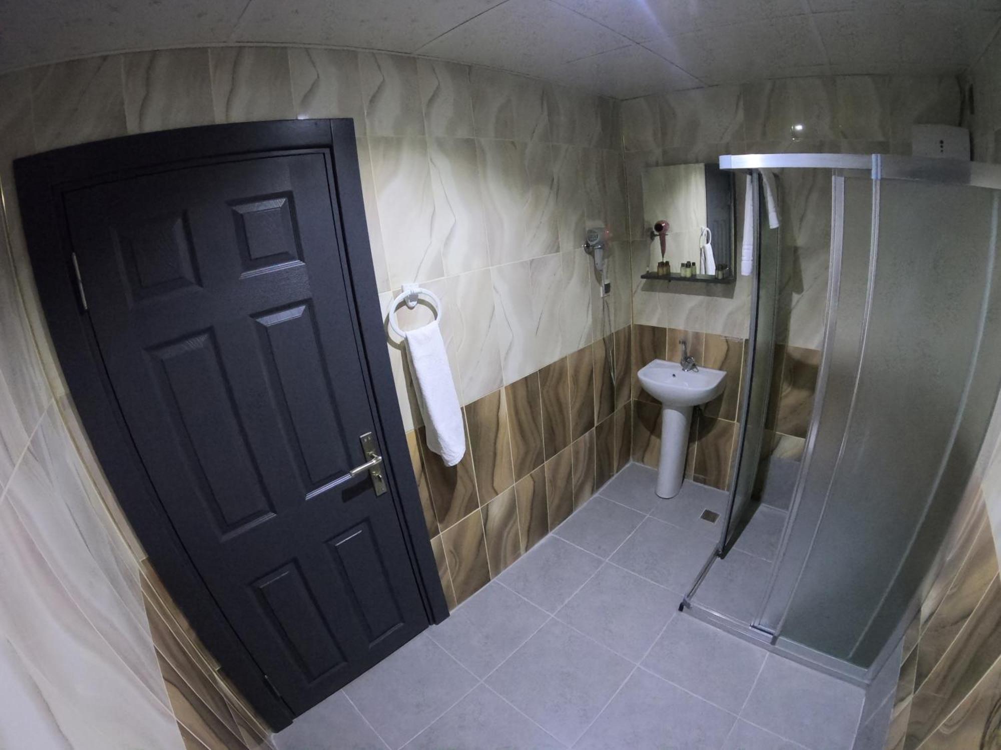 Standard Triple Room,1216440538:JPEG