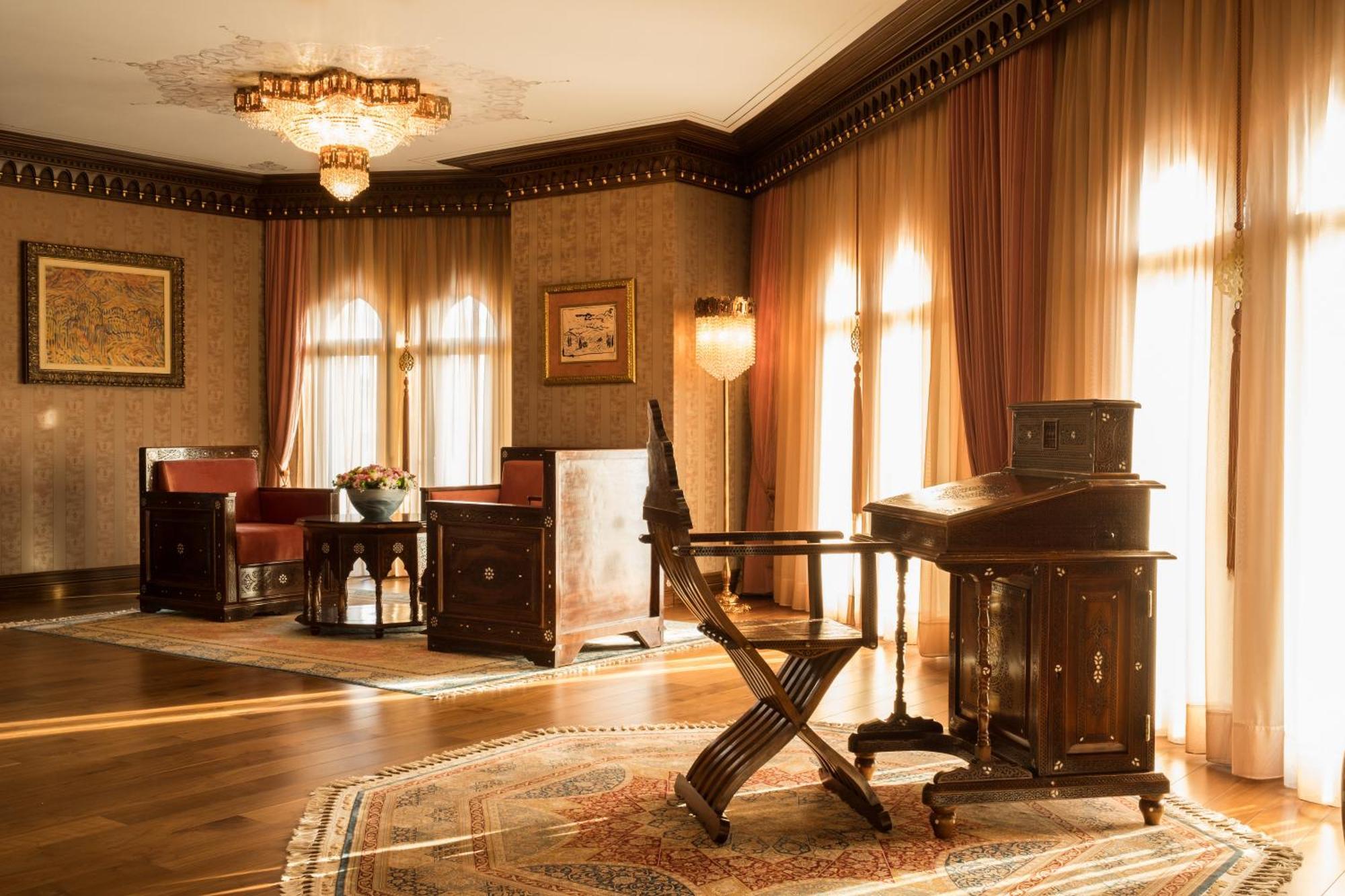 Sultan Suite
