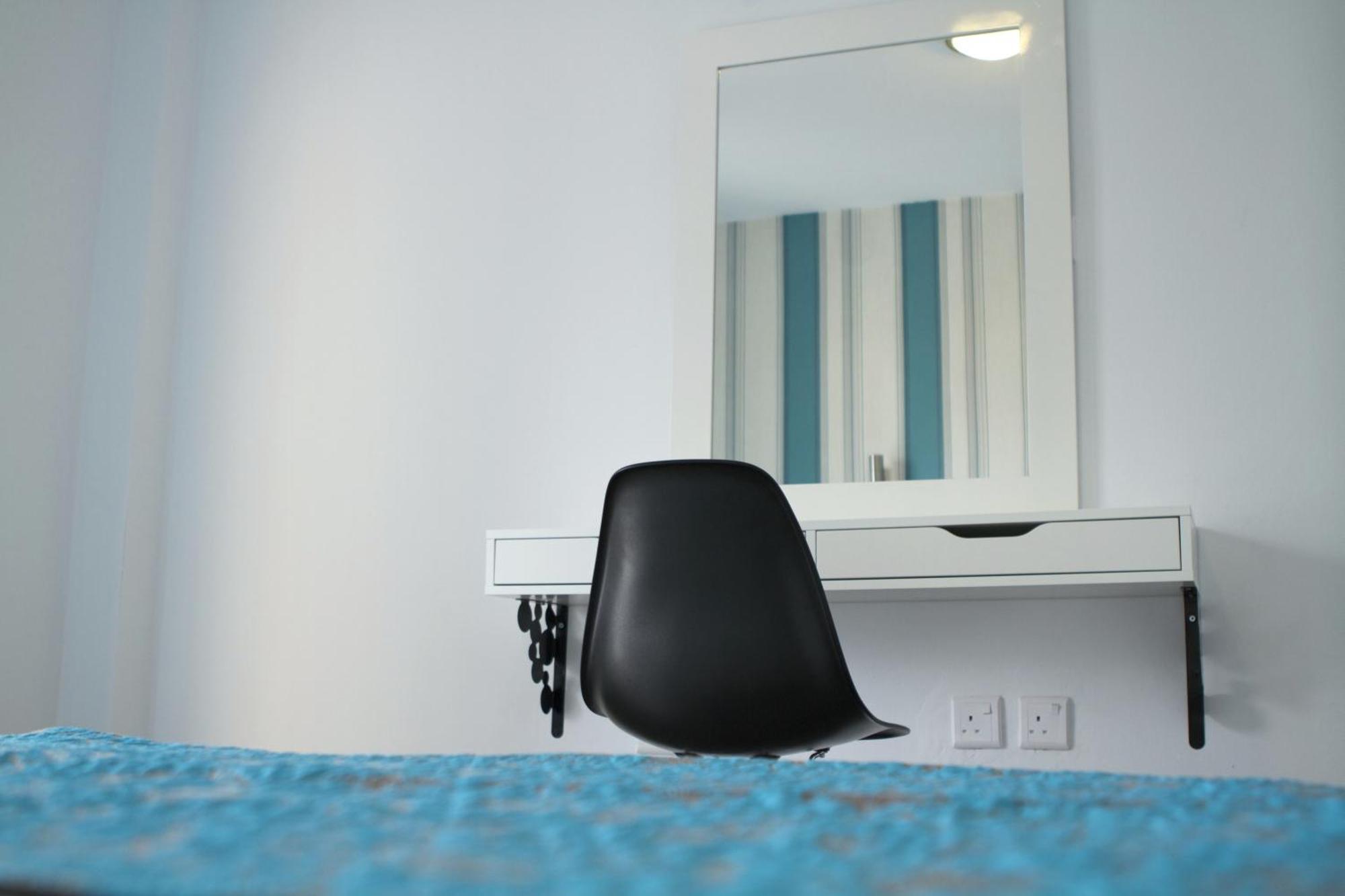 Superior One-Bedroom Apartment
