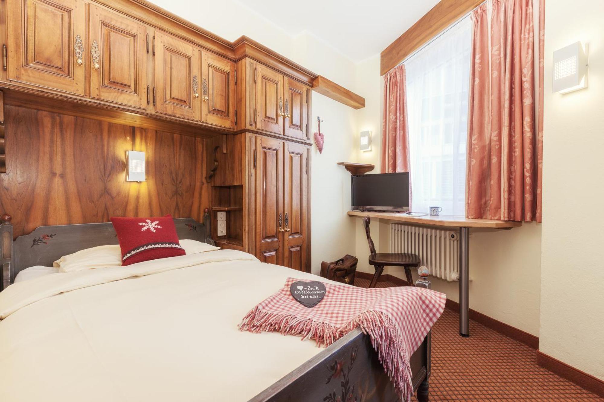 Single Room,1216736512:JPEG