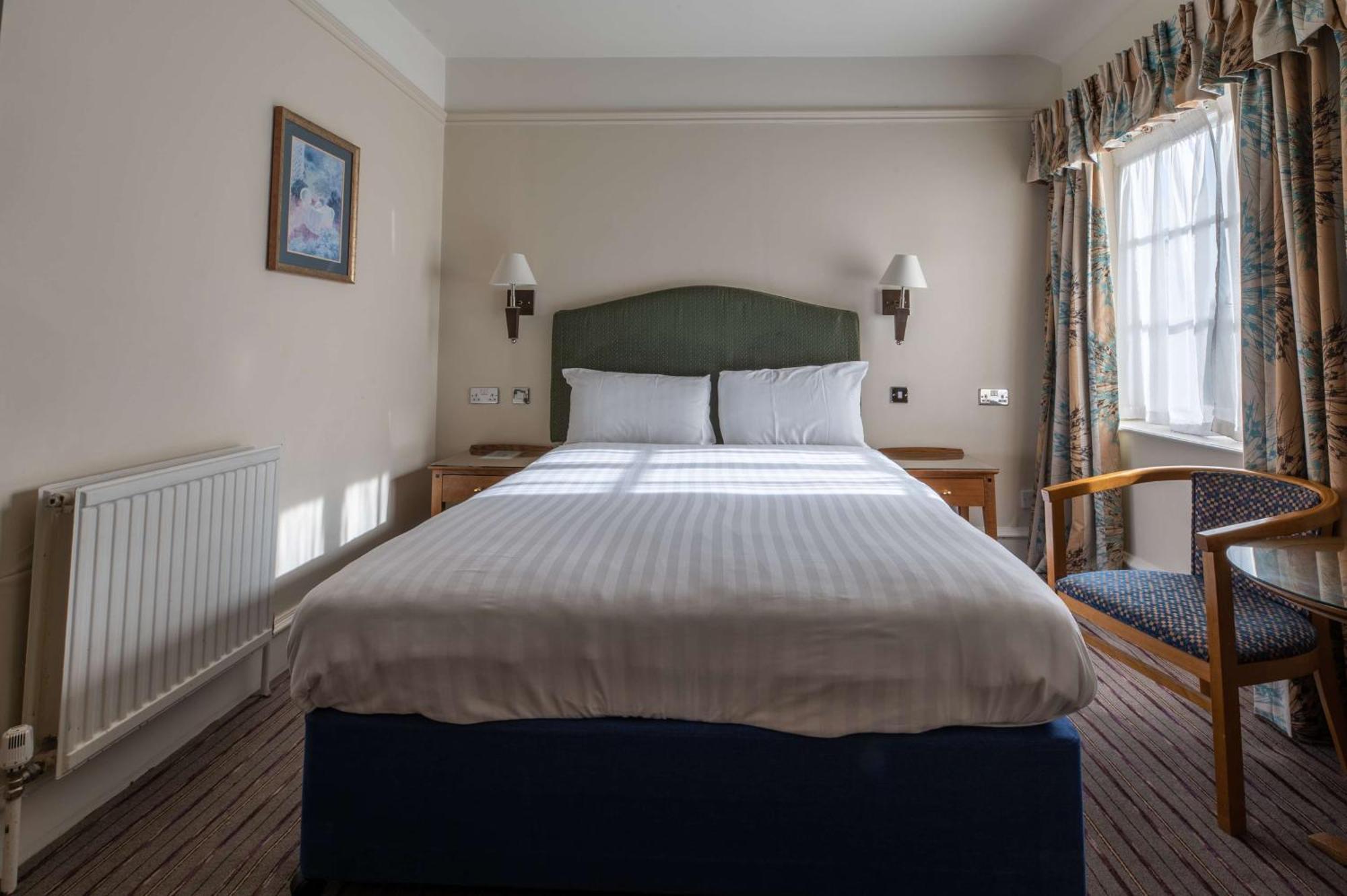 Deluxe Double Room - Non-Smoking