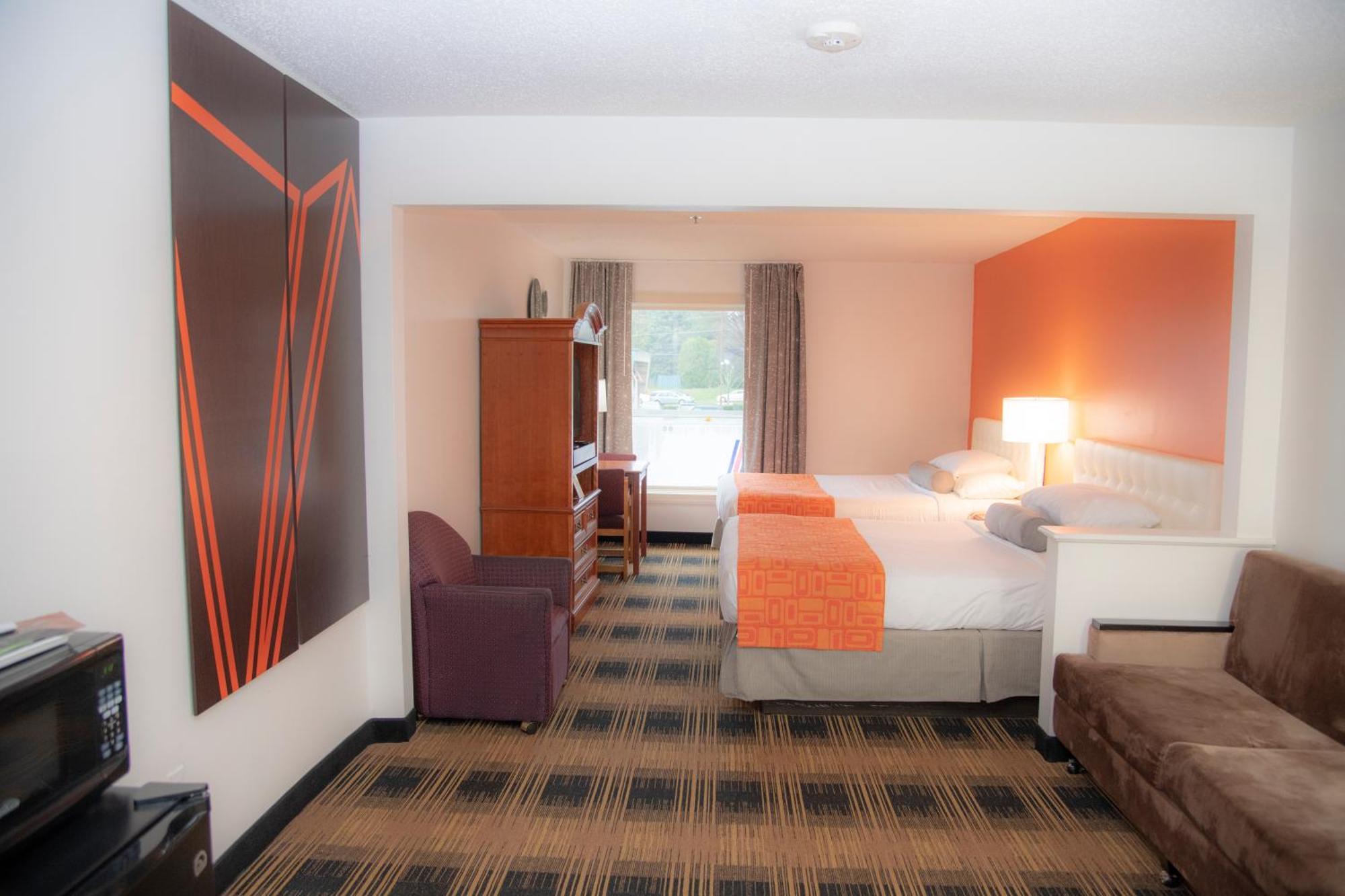 Studio Suite with Two Queen Beds - Non-Smoking