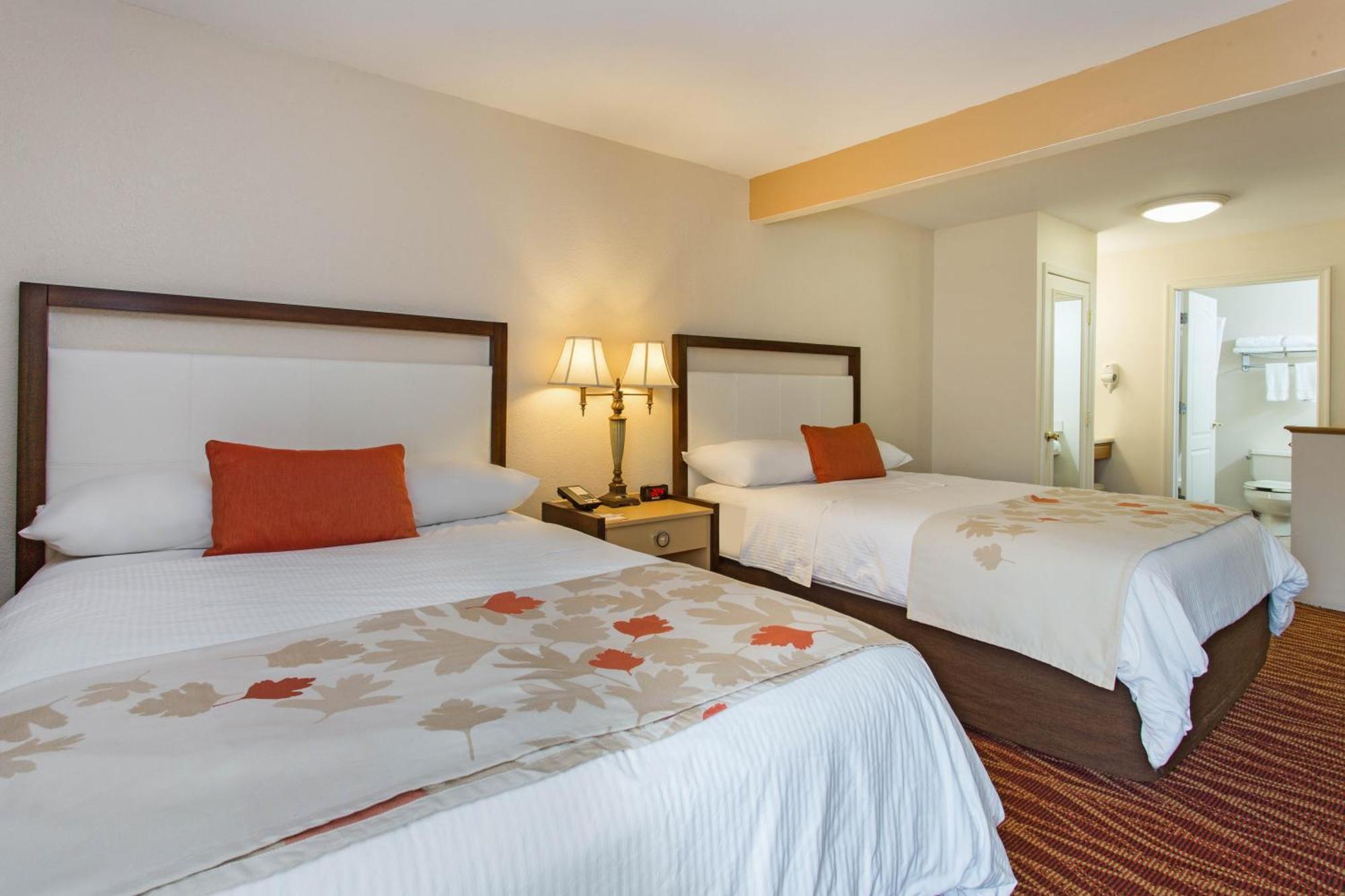 Queen Room with Two Queen Beds - Non-Smoking