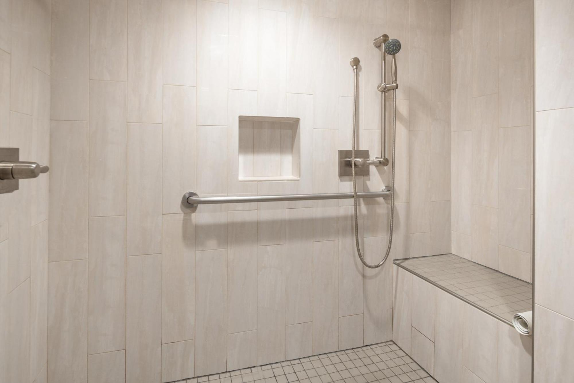 King Room with Roll-In Shower - Disability Access