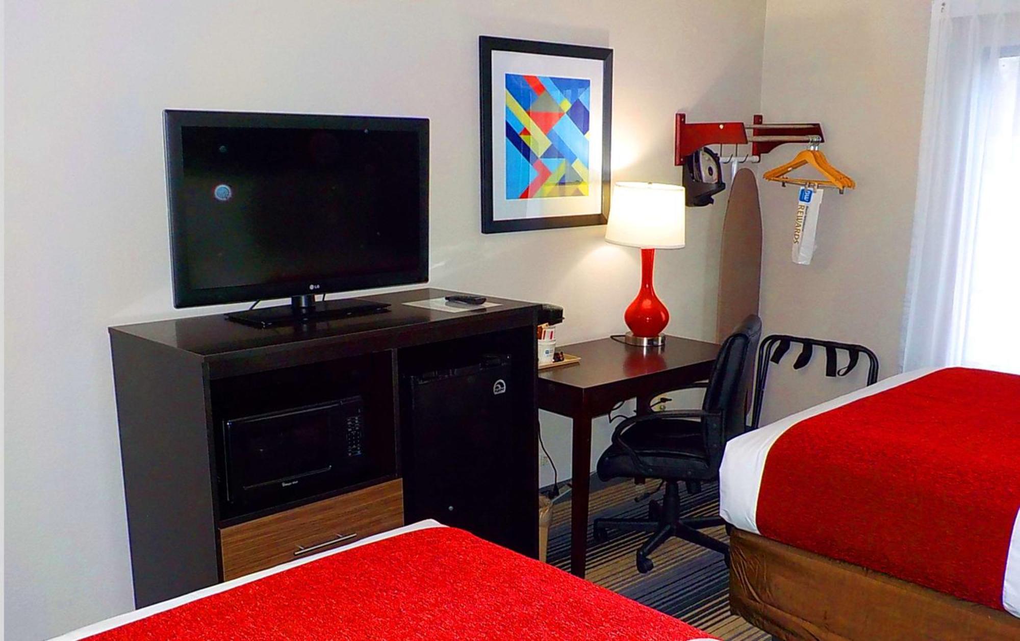 Double Room with Two Double Beds - Non-Smoking