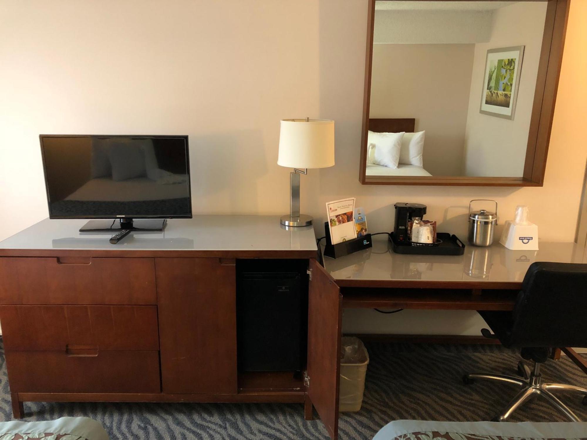 2 Double Beds, Non-Smoking