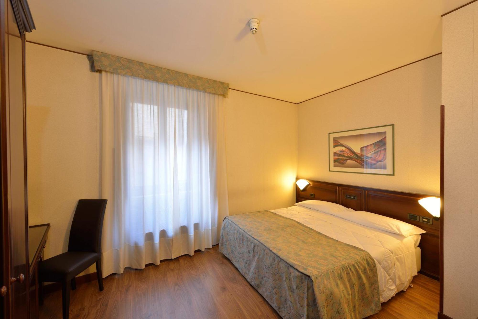 Basic Double Room