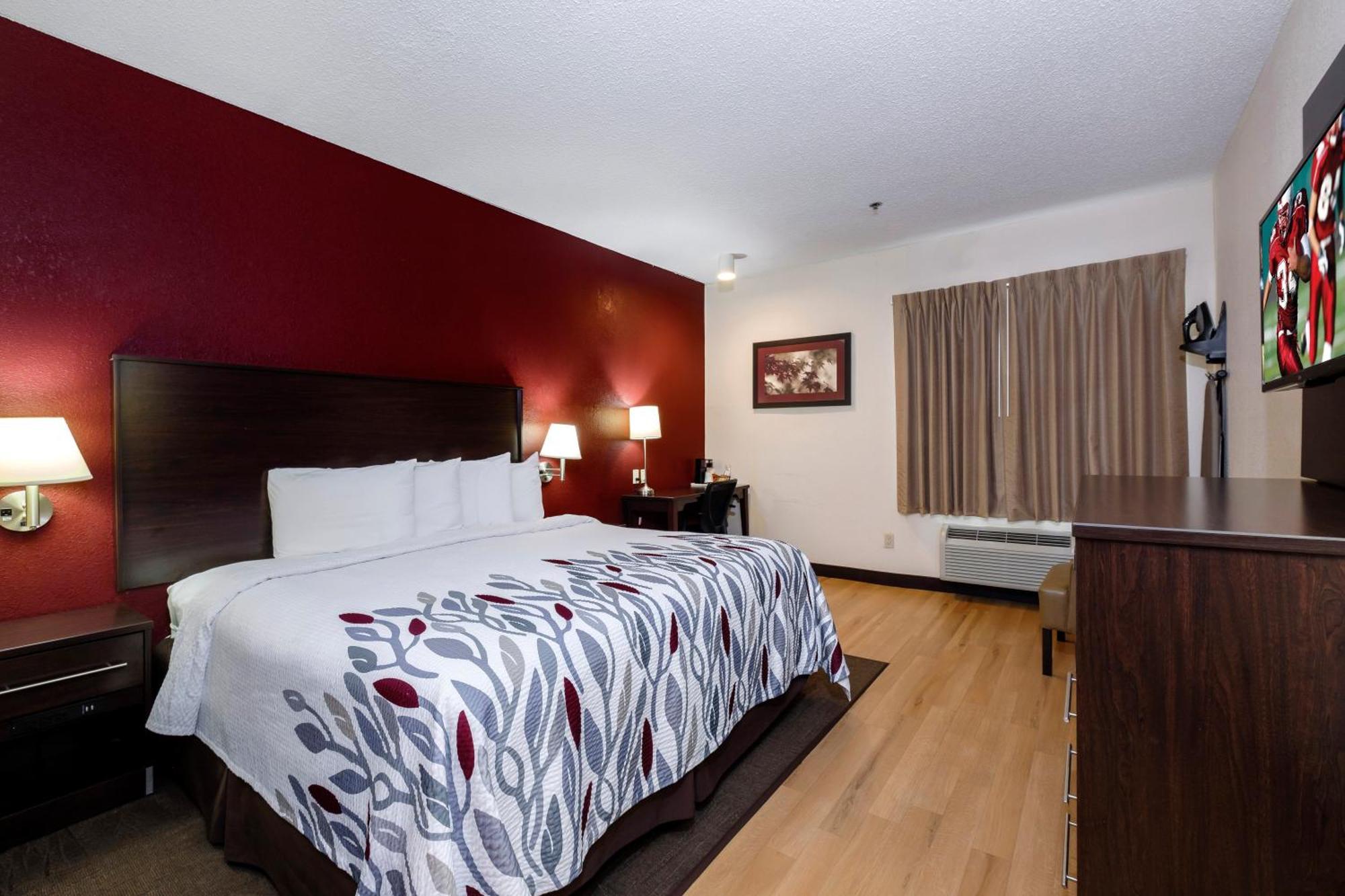 Superior King Room Disability Access Smoke Free