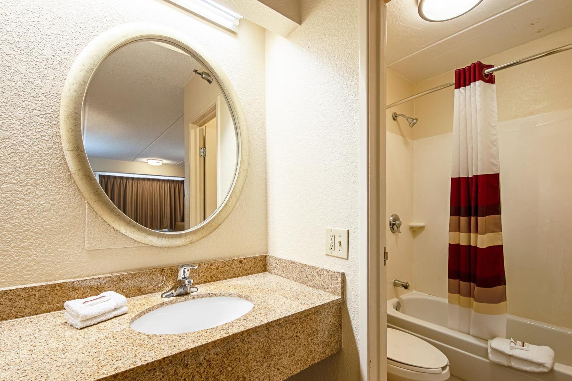 Standard Room with Two Double Beds Smoke Free