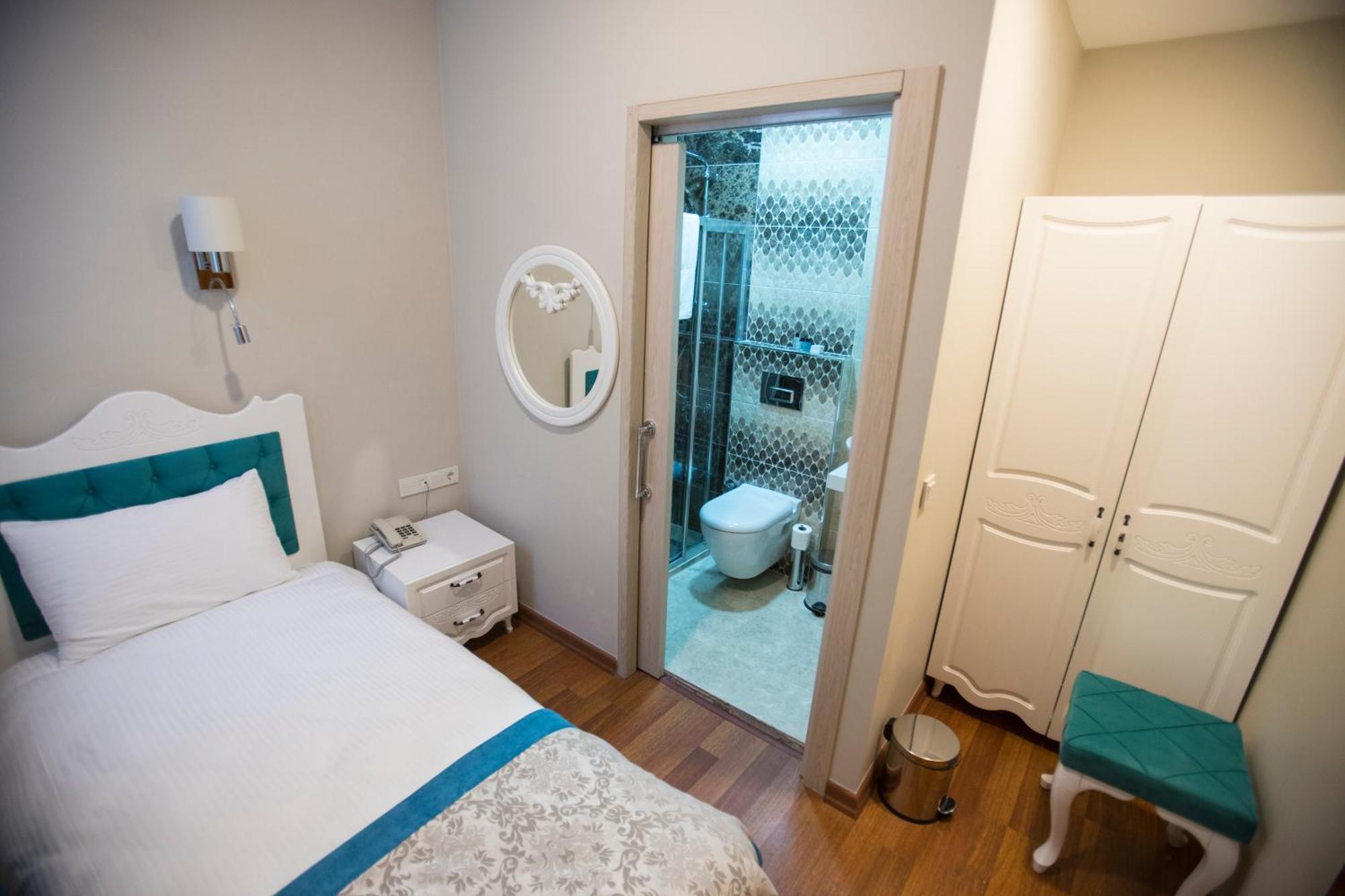 Standard Single Room,1218942430:JPEG