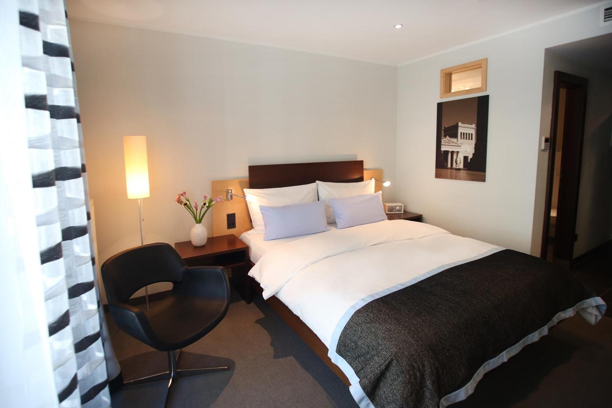 Classic Single Room,1219245889:JPEG
