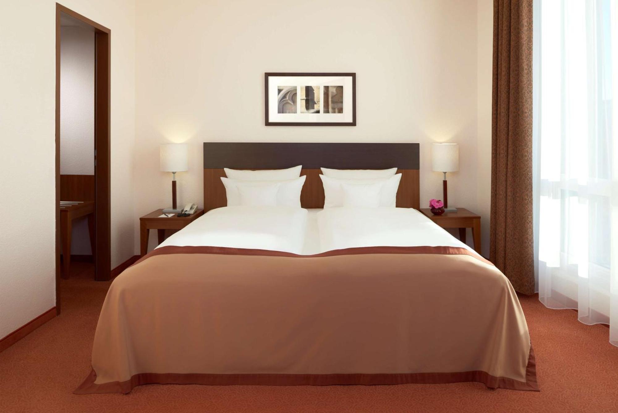One-Bedroom Suite,1219282357:JPEG