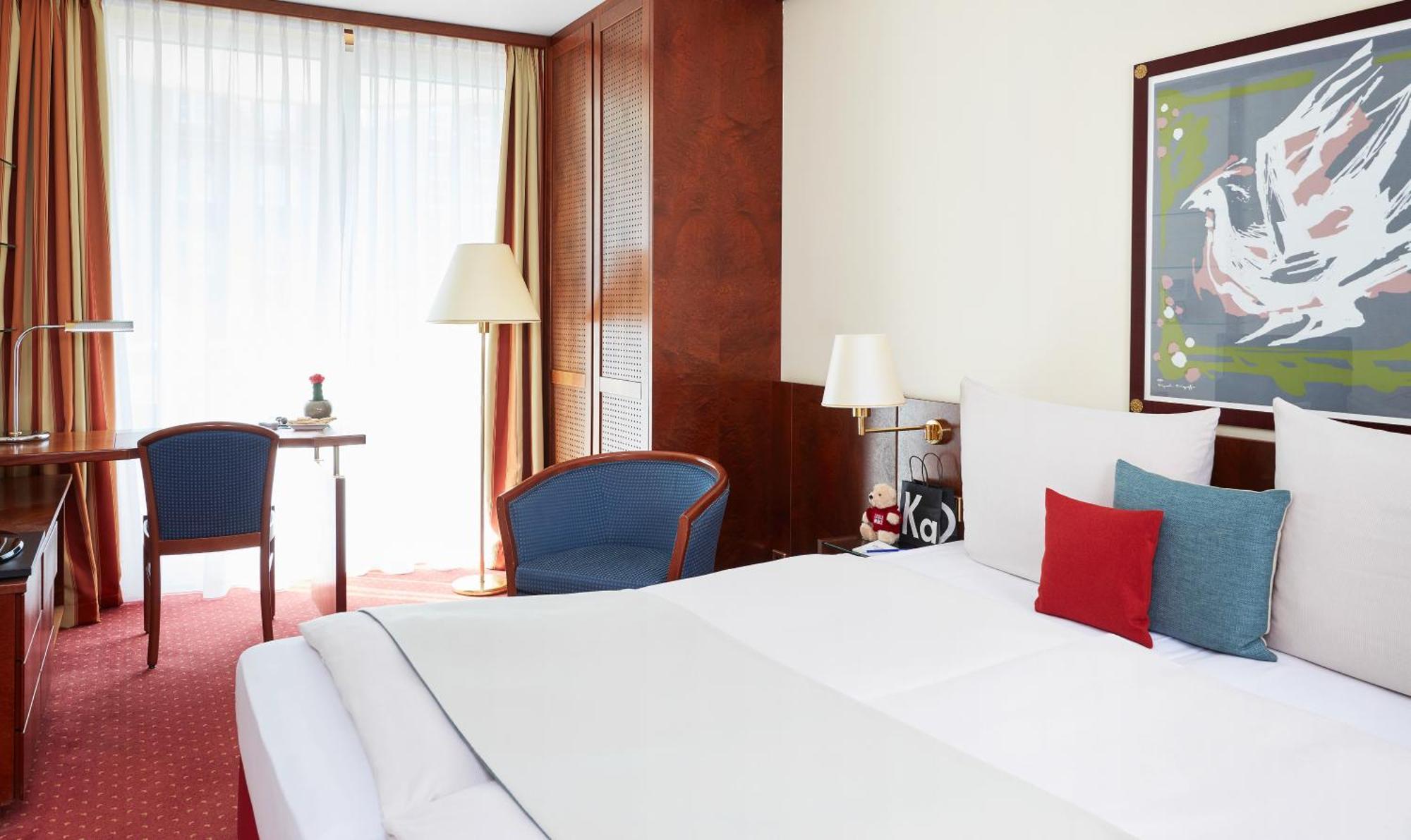 Double Room,1709536720:JPEG