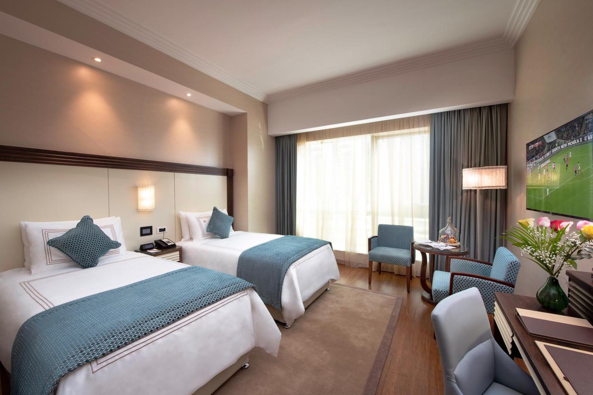 Deluxe Twin Room Marina View Early check 11am & late check-out at 4pm on food & beverage valid until 15 September 2026 only
