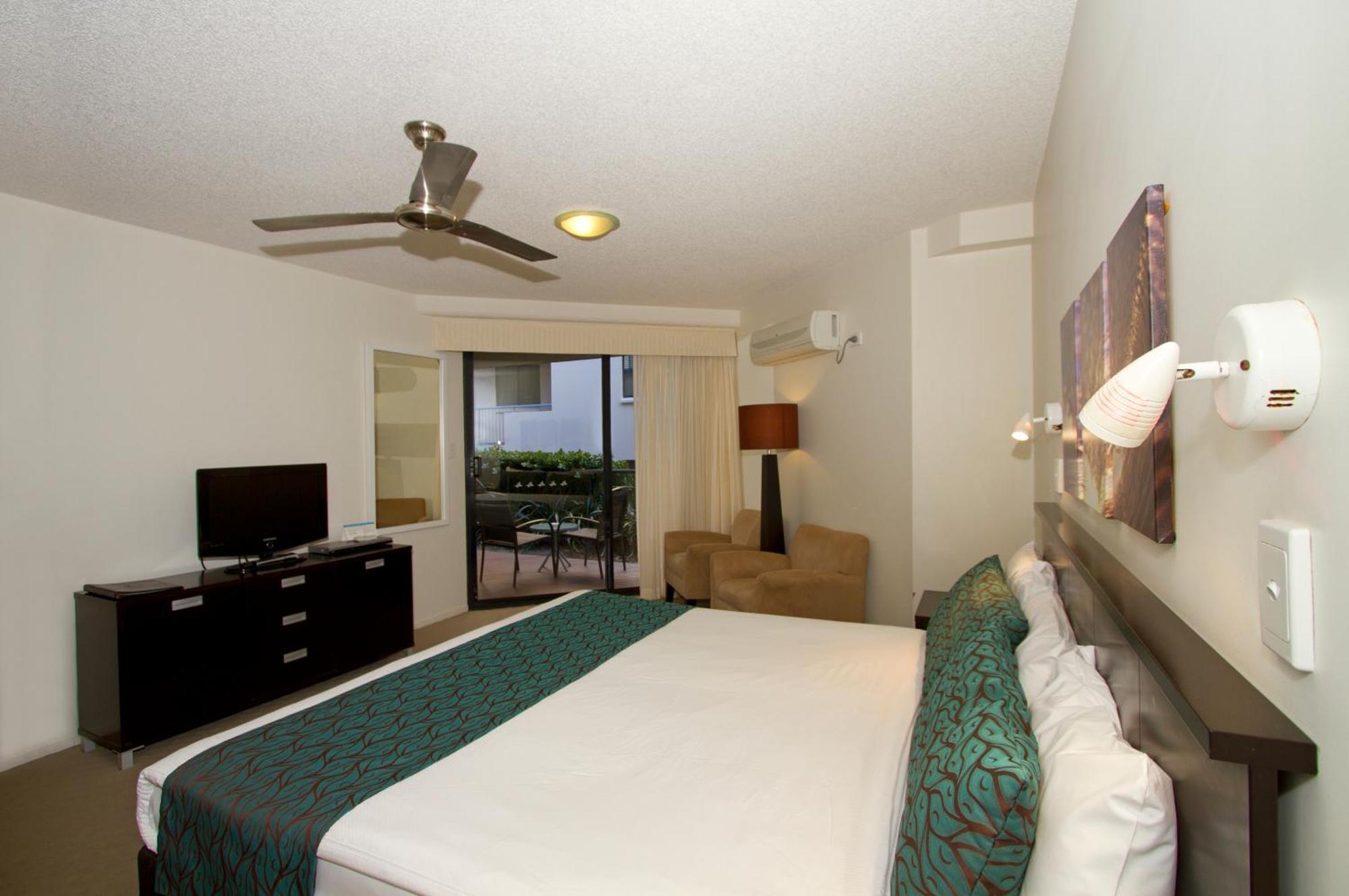 Queen Room with Sea View