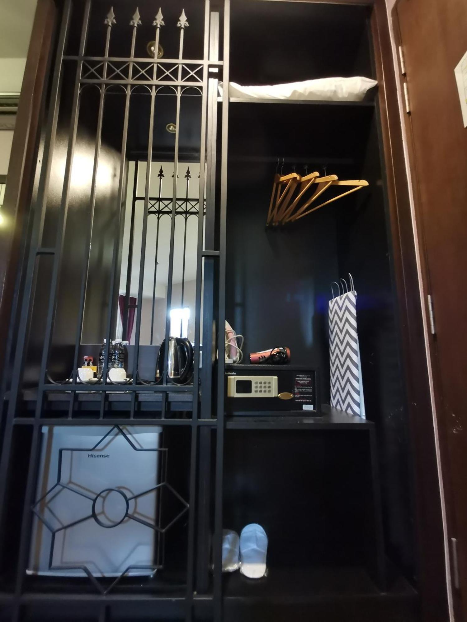Amethyst Suite,1220807737:JPEG