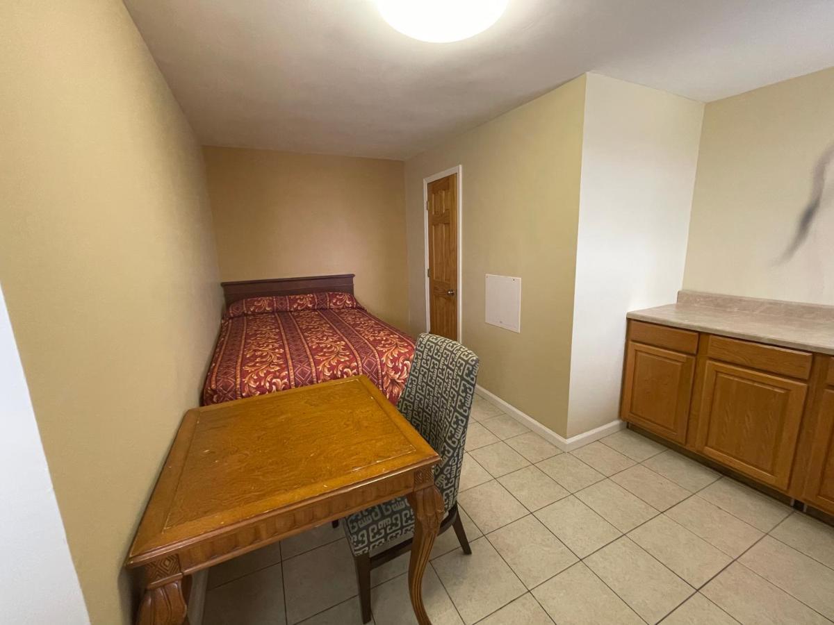 Suite with Three Double Beds