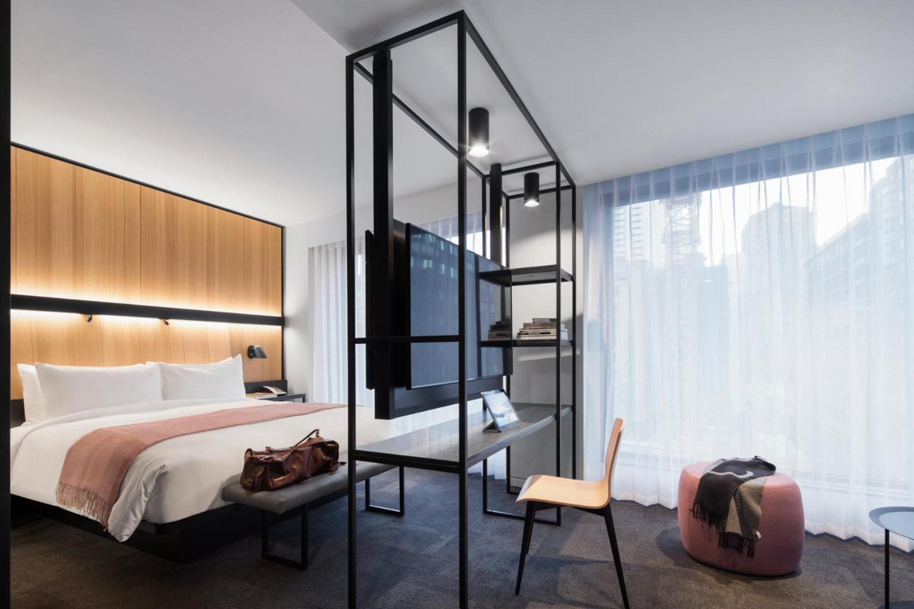 Deluxe Suite,1282974229:JPEG