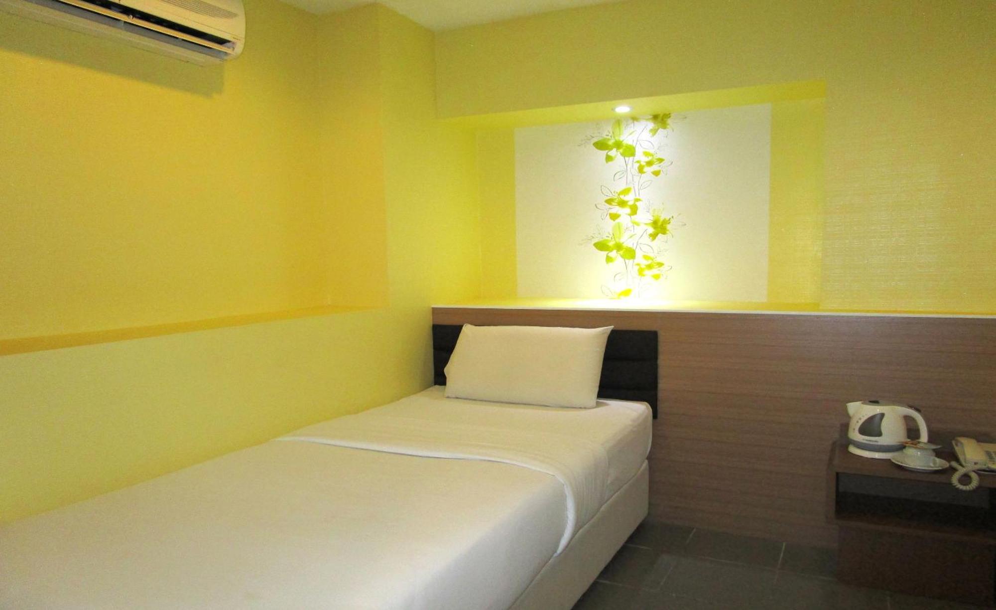 Superior Single Room