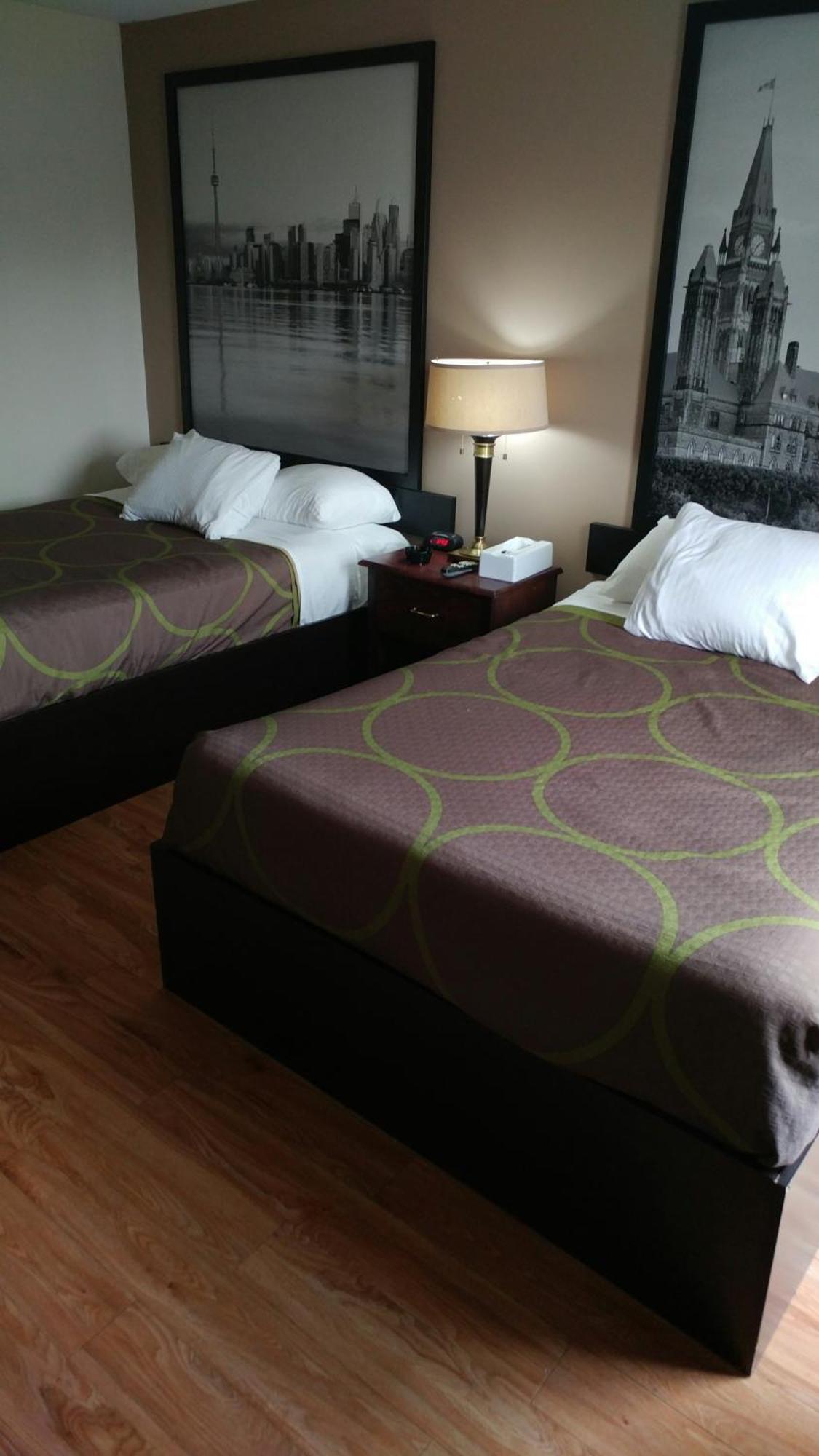 Double Room with Two Double Beds - Smoking