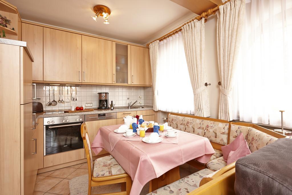 Two-Bedroom House,382702297:JPEG