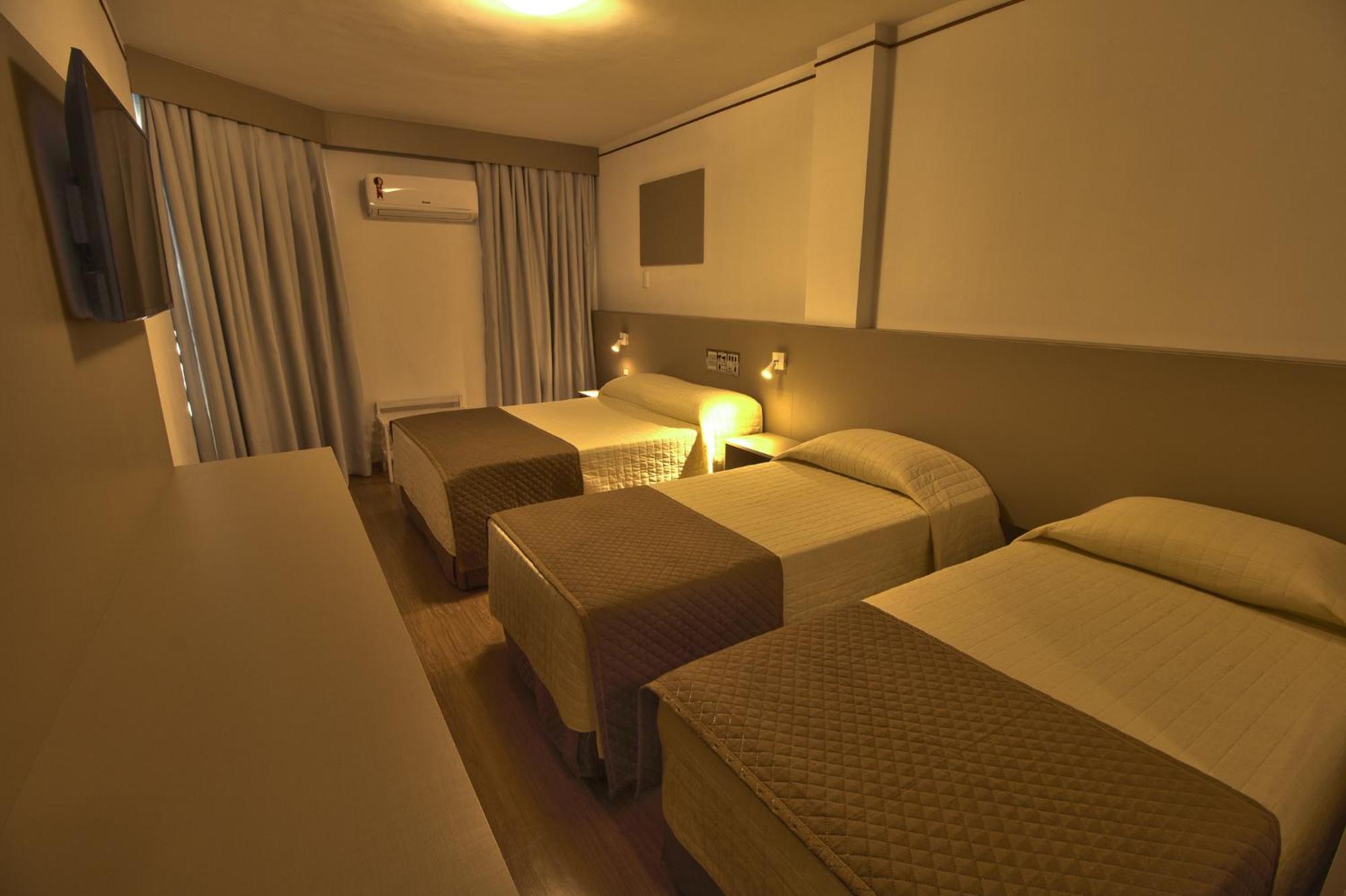 Quadruple Room,1742691293:JPEG