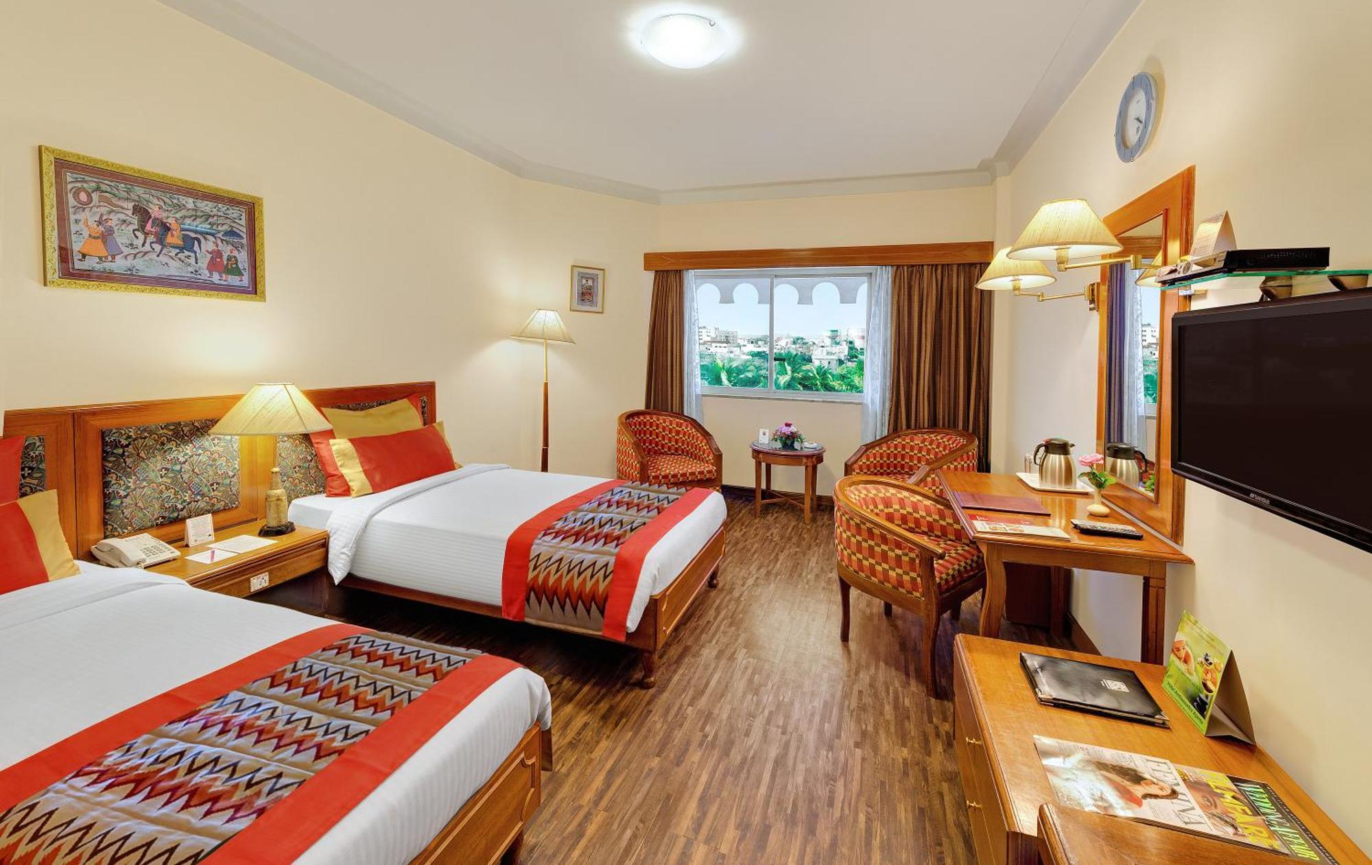 Deluxe Room King Bed