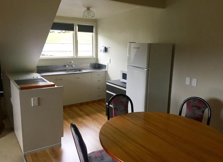 Two-Bedroom Apartment,264591505:JPEG