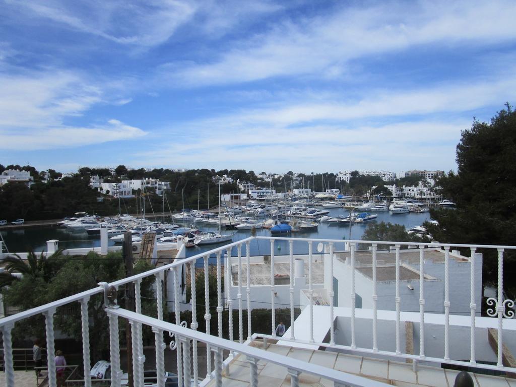 Double or Twin Room with Sea View