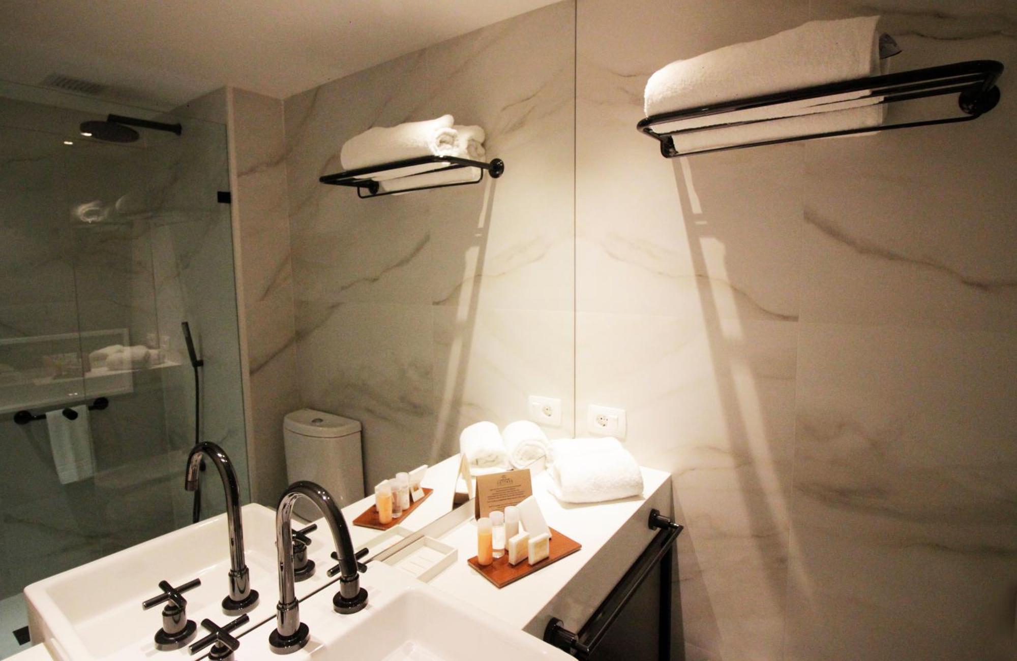 Quarto Superior com 2 Camas de Solteiro