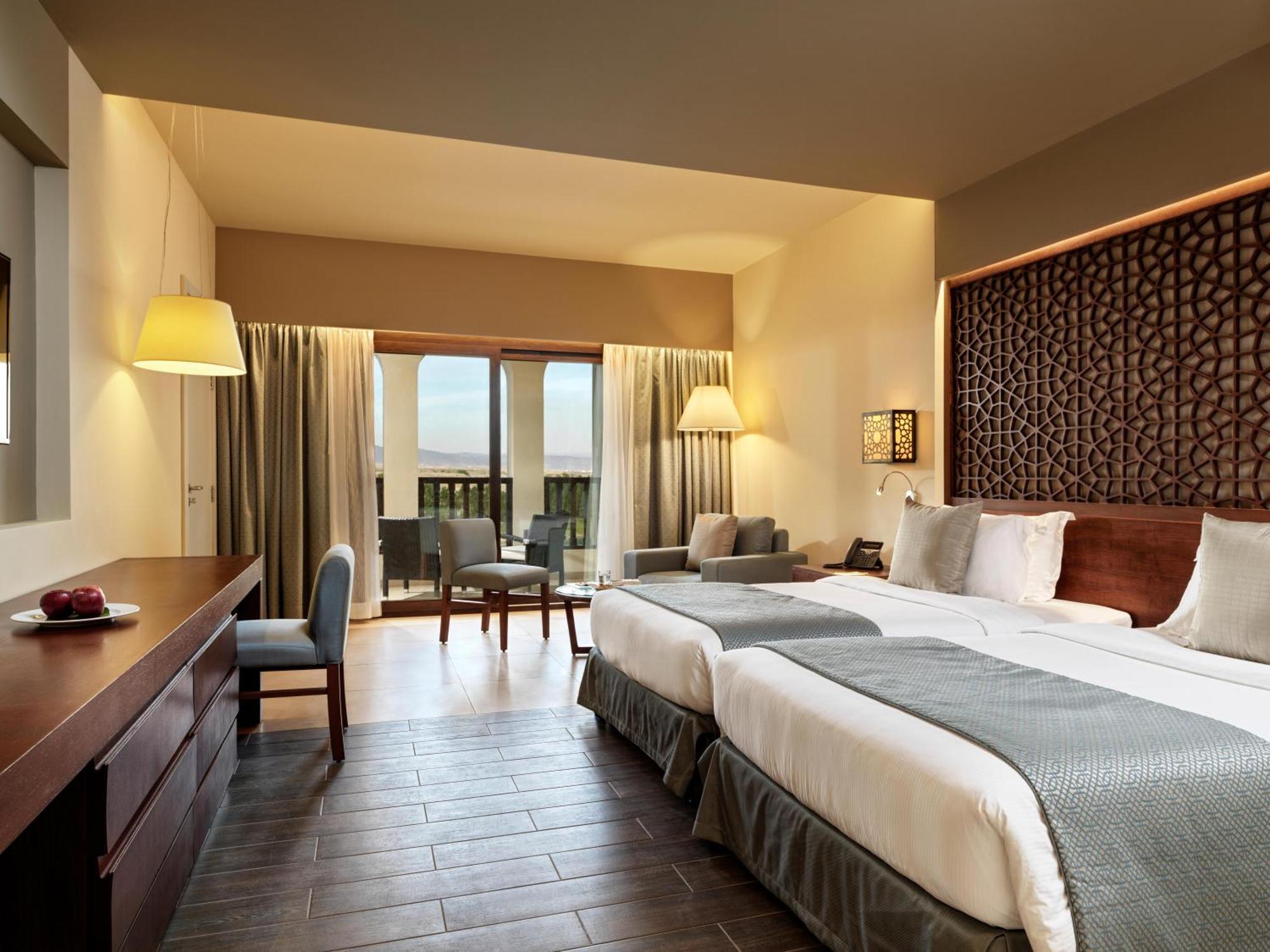 Deluxe Pool Lagoon view Room Twin Beds Aqua Park Entrance