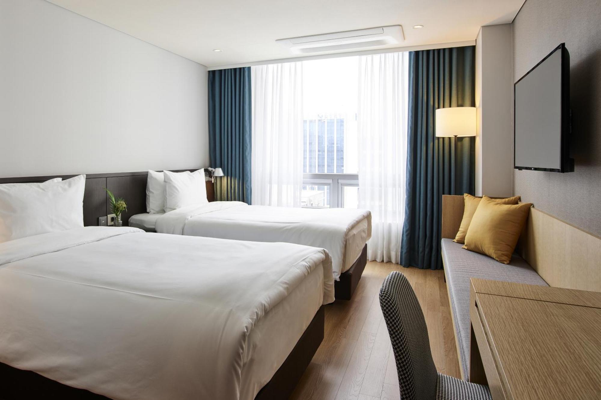 Superior Twin Room,1223717701:JPEG