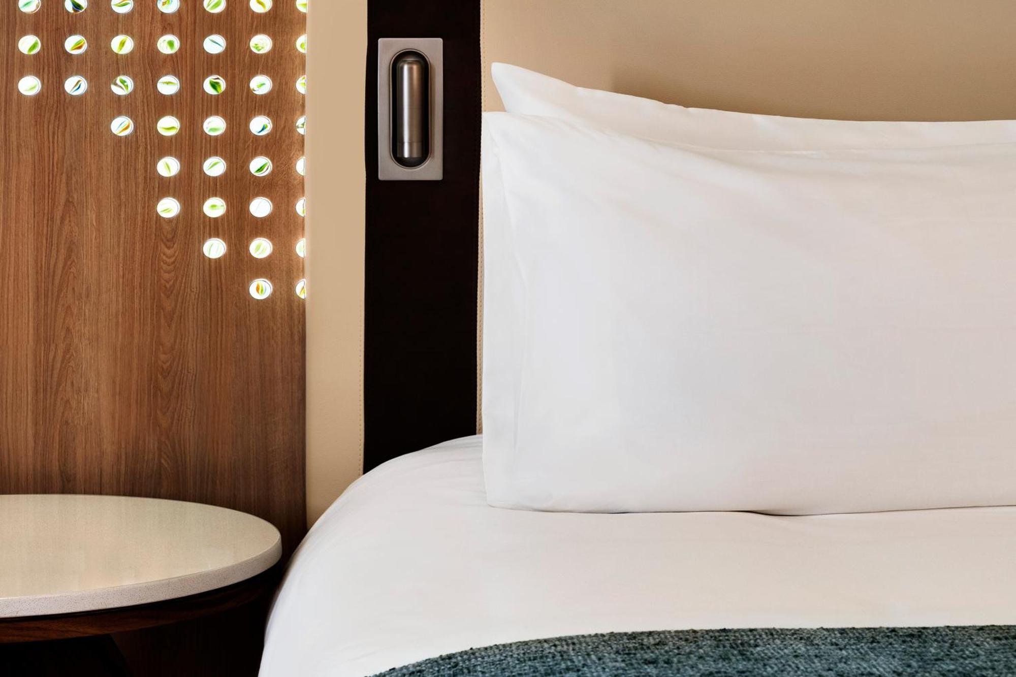 Junior Suite with Resort View,1284058618:JPEG