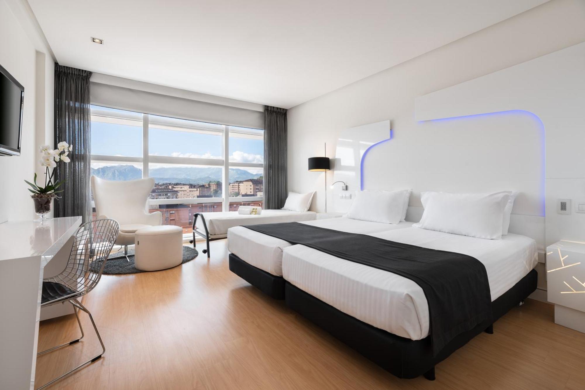 Twin Room Extra Bed