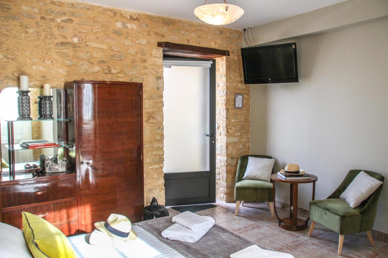 Superior Queen Room