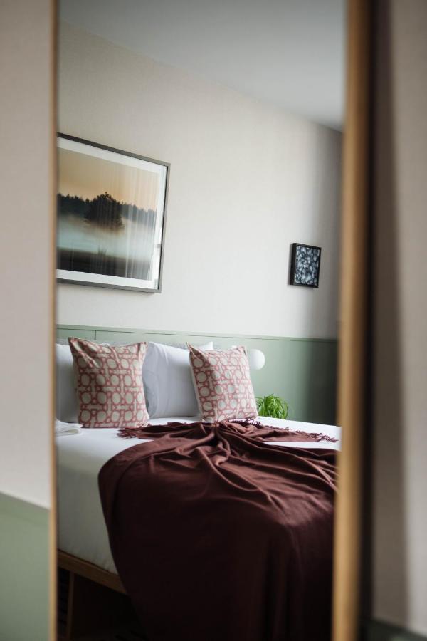 Super Roomy