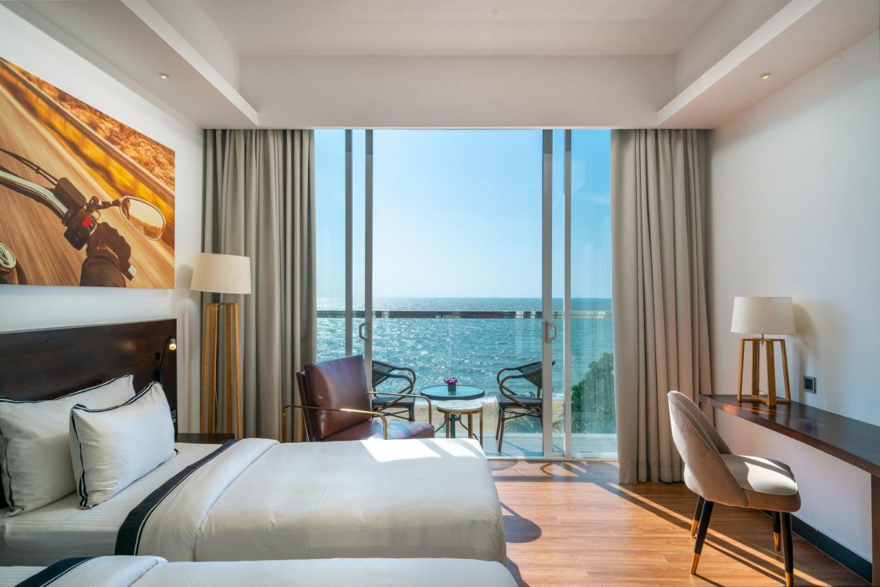 Habitación Doble Super Deluxe con vistas al mar y balcón - 2 camas