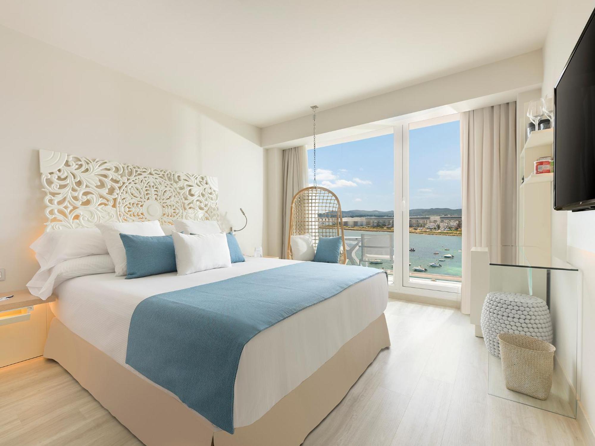 Deluxe Double or Twin Room Pool View The One Keep the secret,1589159691:JPEG