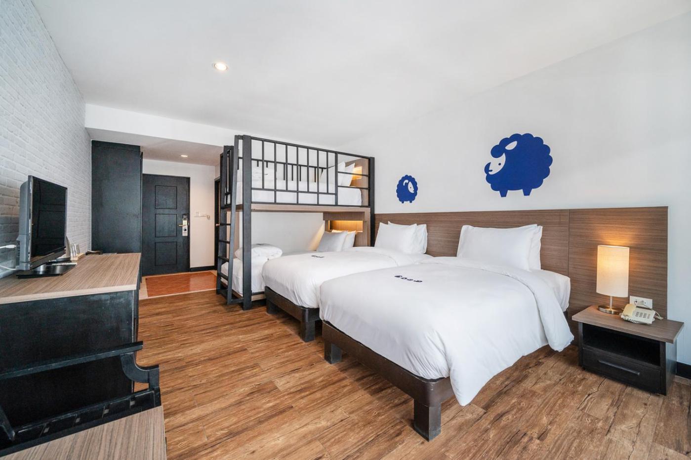 Quadruple Room,1699027153:JPEG