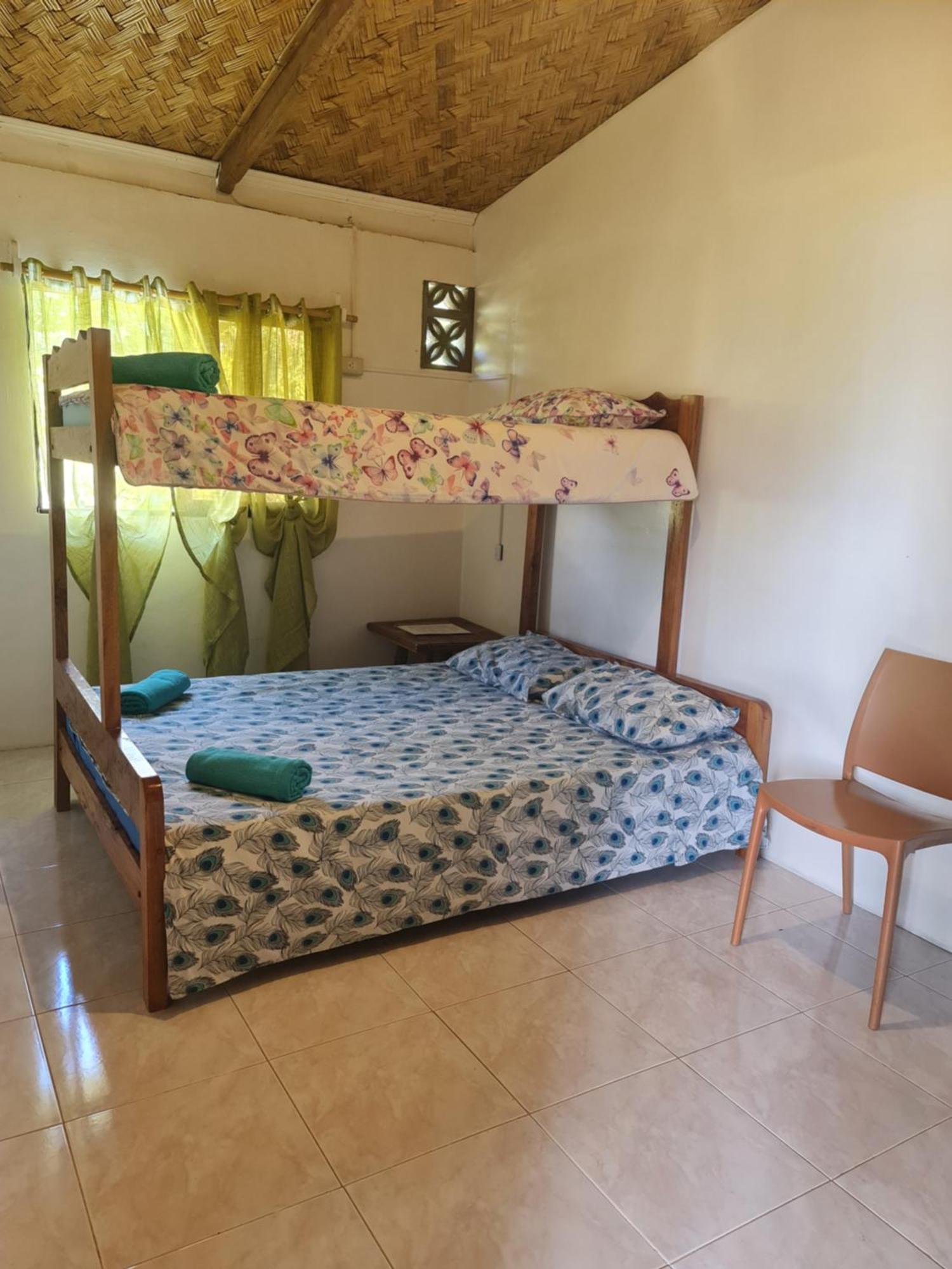 Mixed Dormitory Room