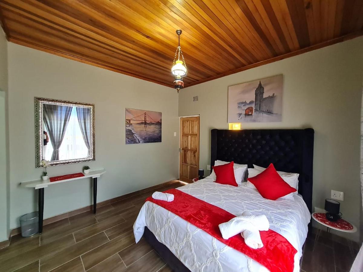 Deluxe Double Room with Shower