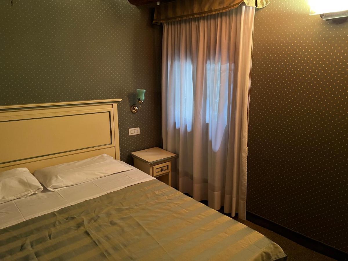 Double Room,1229293573:JPEG